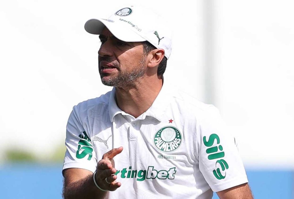 Escalação do Palmeiras: Bruno Fuchs e Aníbal Moreno devem ser titulares contra o Fortaleza pelo Brasileirão