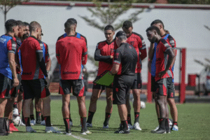 Atlético-GO enfrenta o Amazonas neste domingo