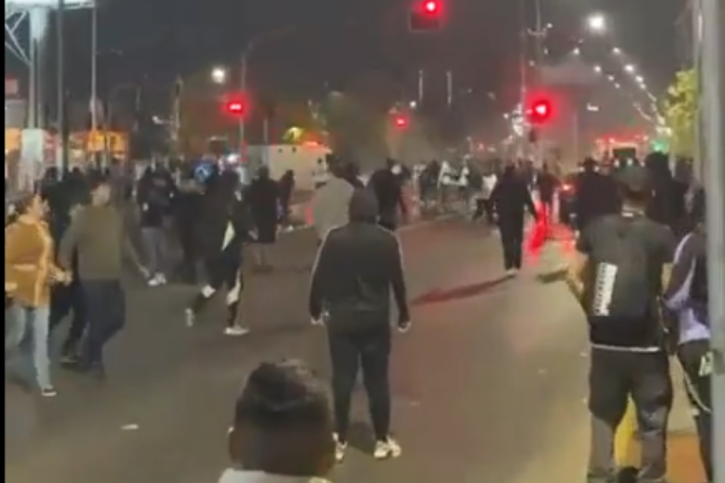 Partida entre Colo-Colo Fortaleza foi paralisada aos 24 minutos do segundo tempo