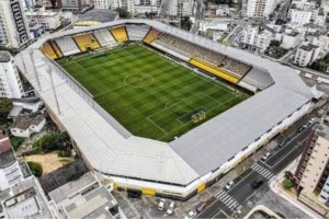 Criciúma x Operário: equipes se enfrentam pelo Campeonato Brasileiro da Série B