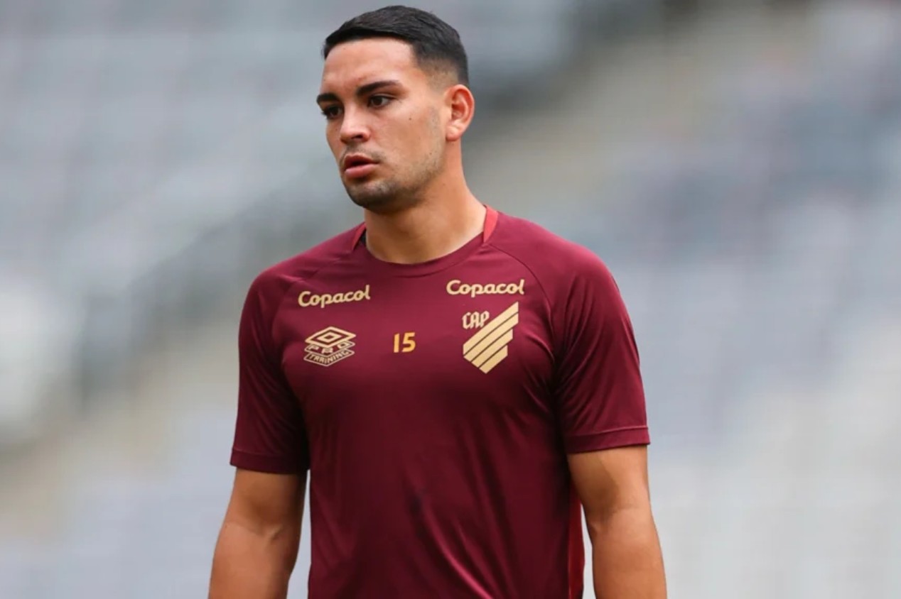 Fabrizio Peralta está relacionado ara jogo do Athletico-PR