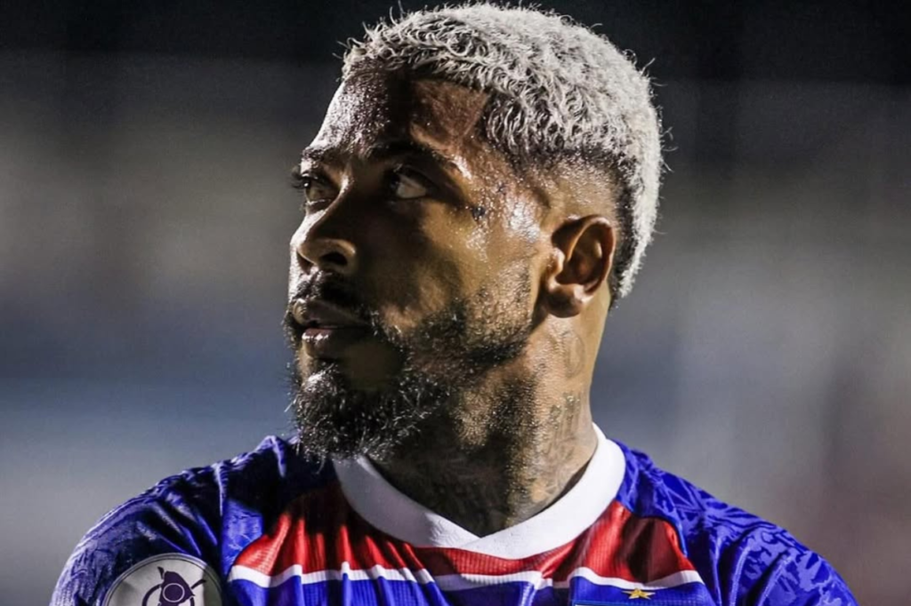 Marinho volta ao radar do Vitória