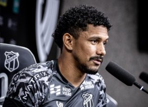 Fernando Sobral acerta com o Coritiba