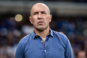 Leonardo Jardim é o treinador do Cruzeiro