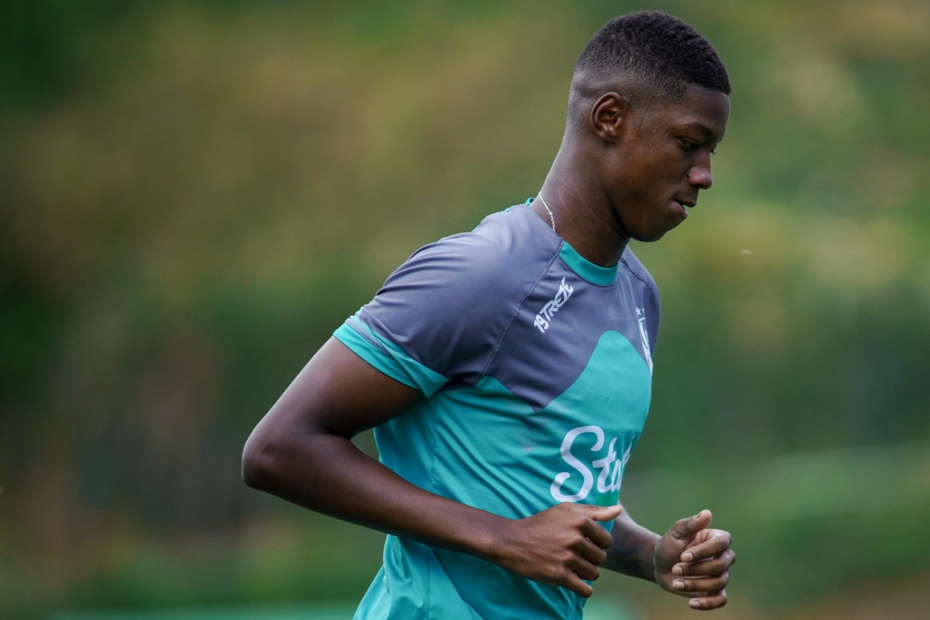 Matheus Babi pelo Juventude