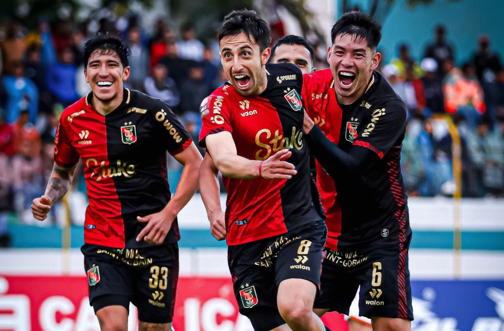 Melgar enfrenta o Vasco