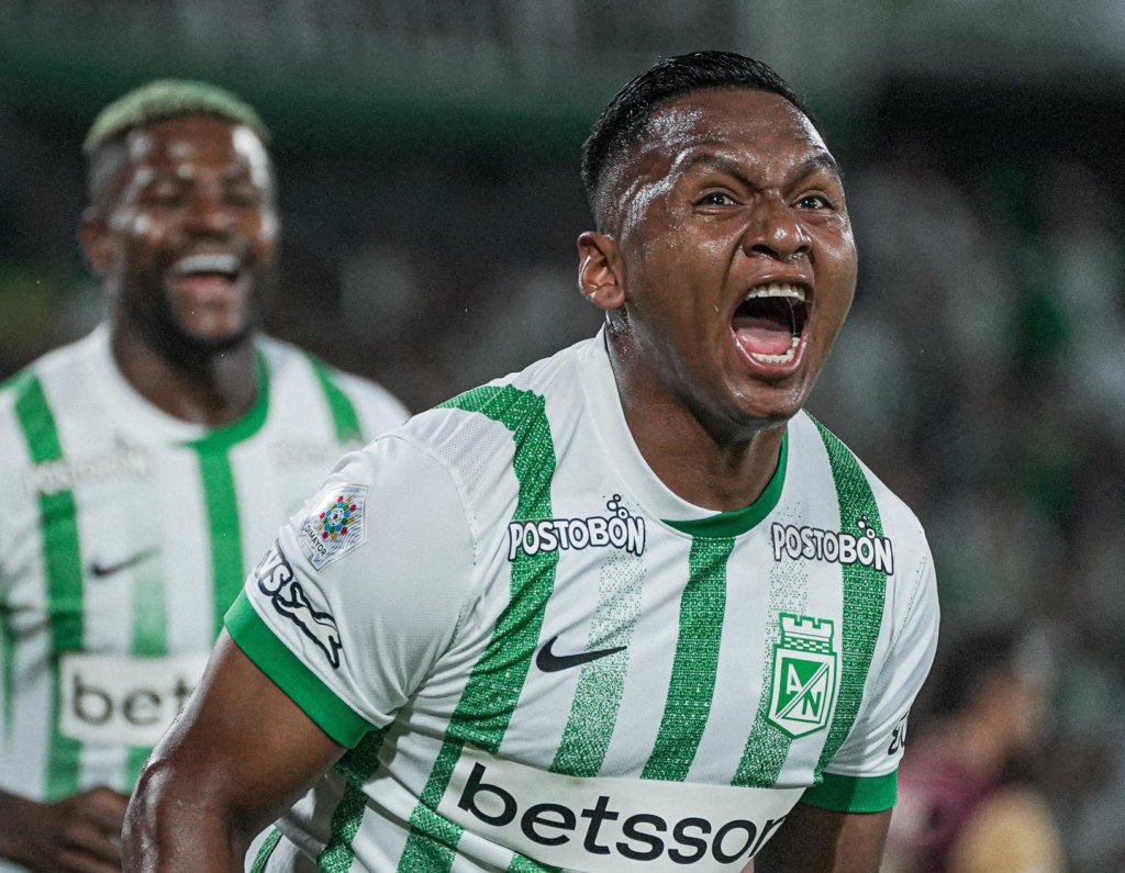 Morelos pelo Atlético Nacional