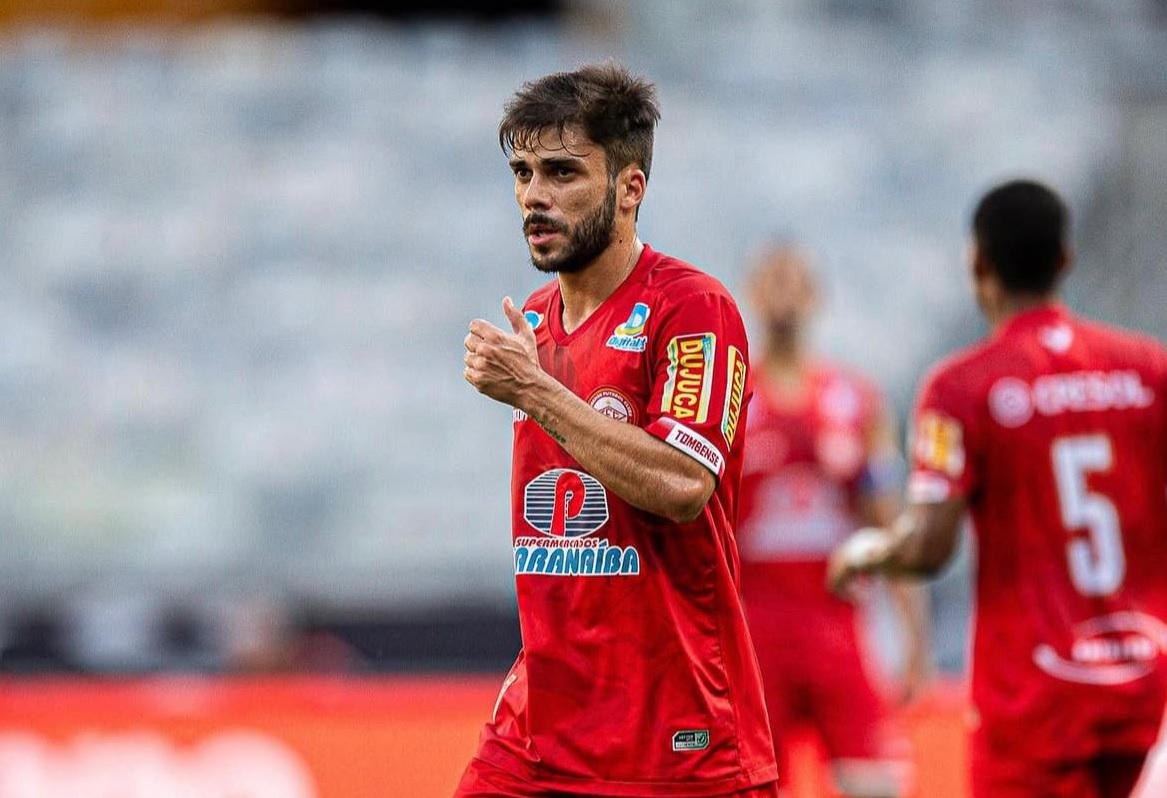 Pedro Oliveira, do Tombense