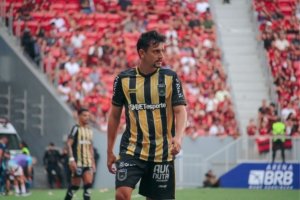 Lateral-esquerdo Sanchez projetou disputa da Série B pelo Volta Redonda