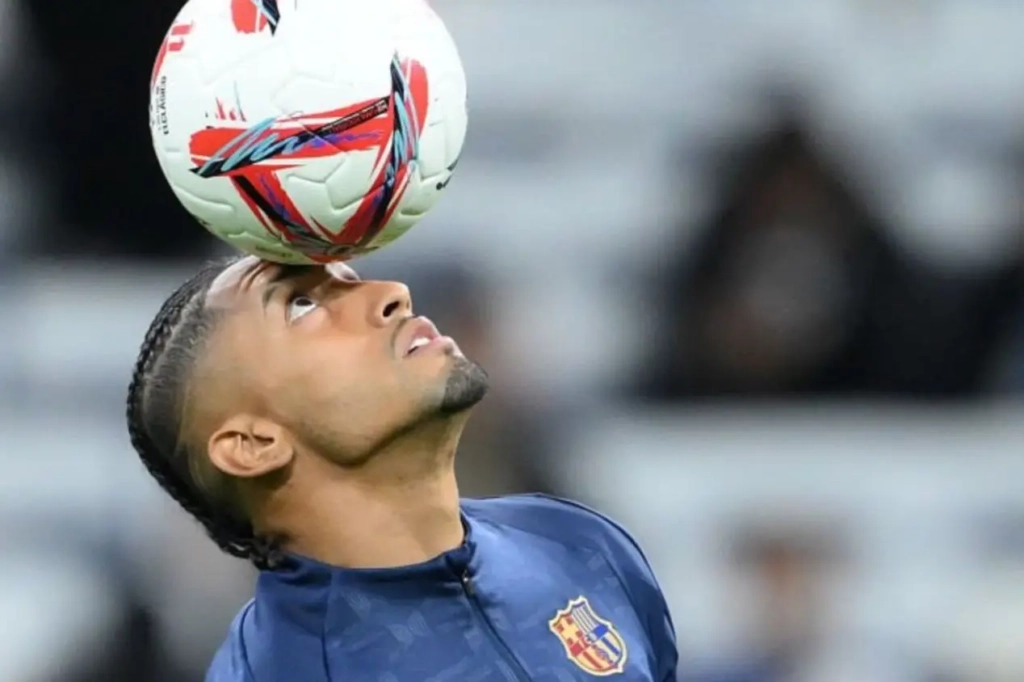 Raphinha supera Vini Jr e companheiros seleção brasileira em ranking do CIES 2025