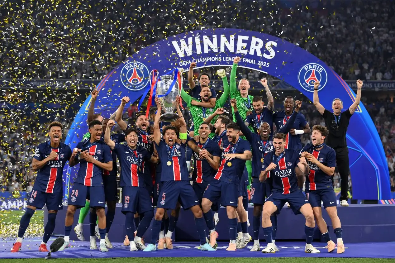 Capitão do PSG, Marquinhos celebra título da Champions League: "Fui crucificado"