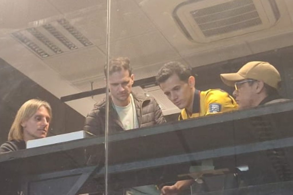 Flamengo x LDU: Sebastián Beccacece vai a jogo da Libertadores observar Carlos Gruezzo