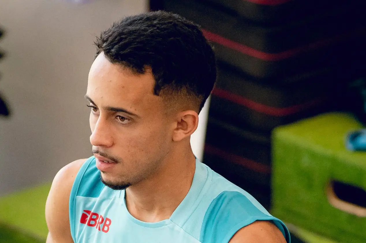 Matheus Gonçalves de saída? Feyenoord sonda atacante do Flamengo