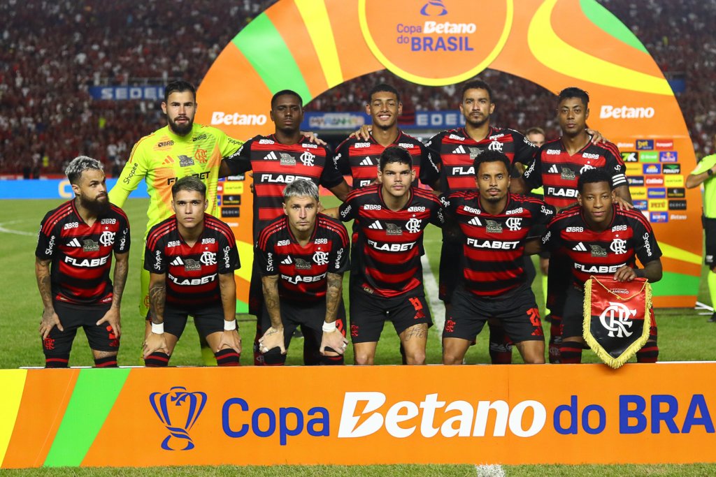 Flamengo estreia na Copa do Brasli sem cinco titulares
