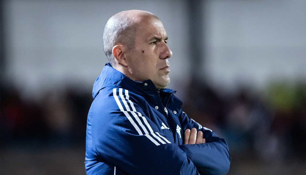 Leonardo Jardim escala Gabigol entre os titulares contra o Palestino