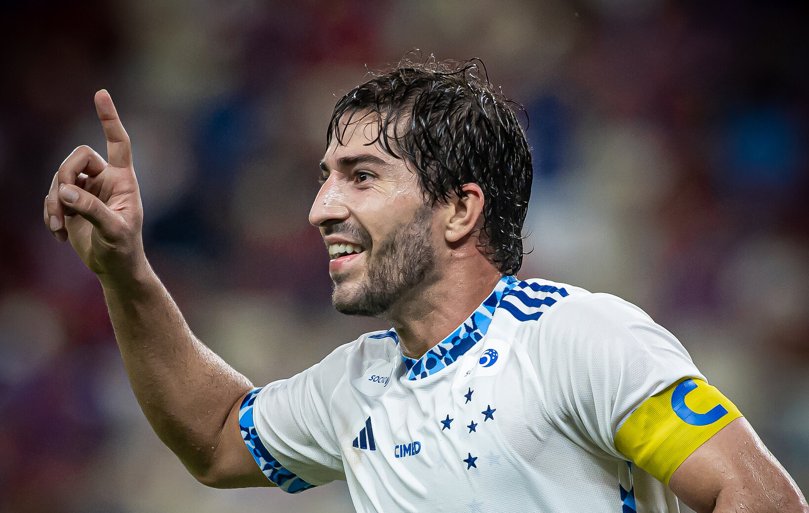 Lucas Silva marca em vitória do Cruzeiro