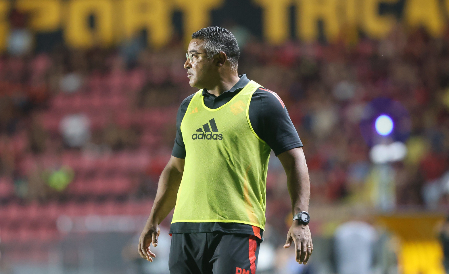 Roger Machado valoriza empate por 1 x 1 com o Sport, fora de casa.