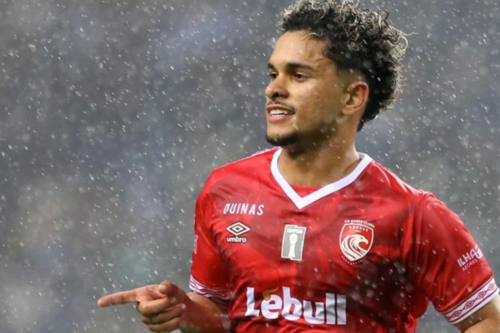 Ex-Palmeiras, Gabriel Silva é o jogador mais rápido do mundo