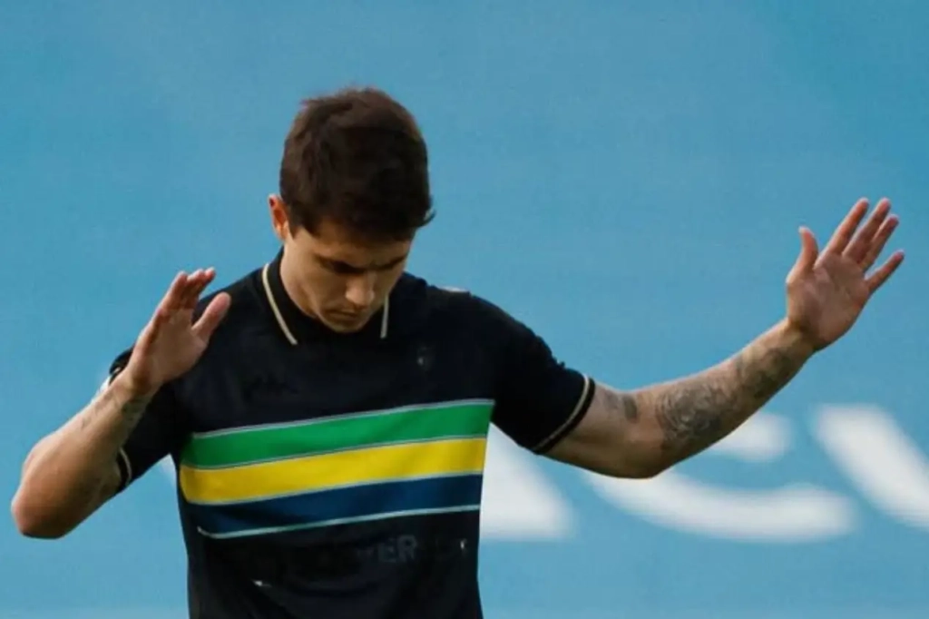 Clube português não exerce opção de compra e Vinicius Zanocelo volta ao Santos