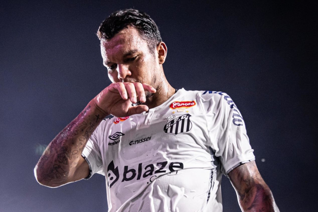 Santos pode devolver Gabriel Veron ao Porto; saiba detalhes