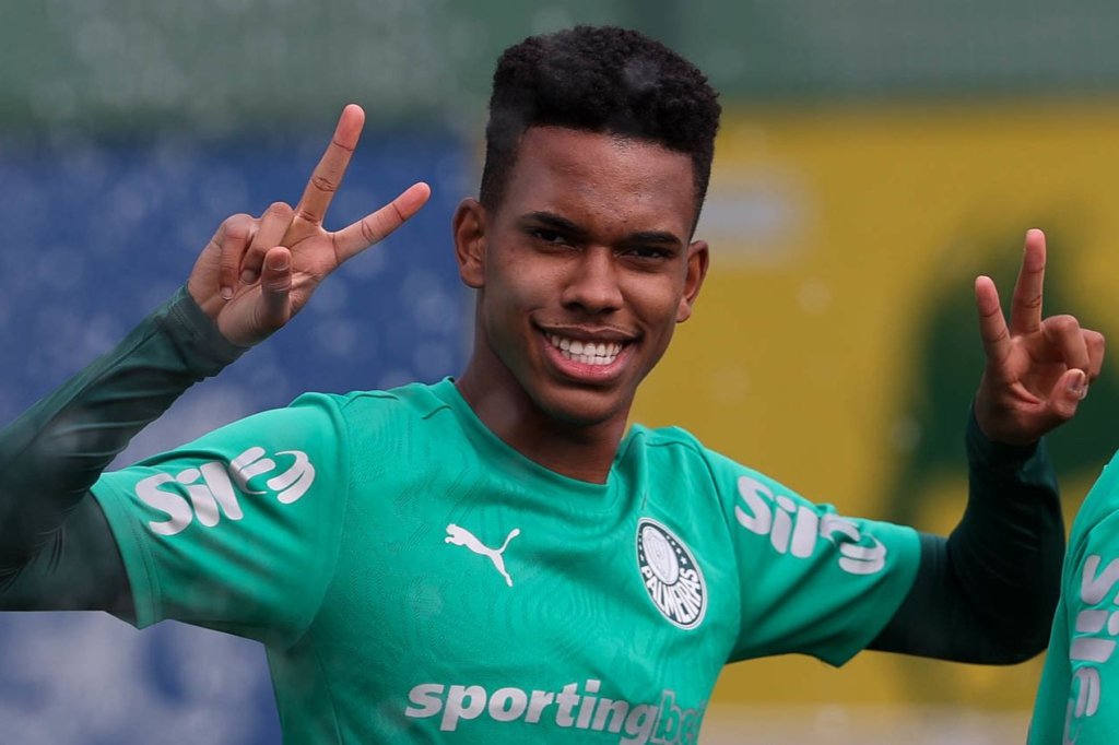 Estêvão, do Palmeiras, alcança marca importante antes de ir para o Chelseaa