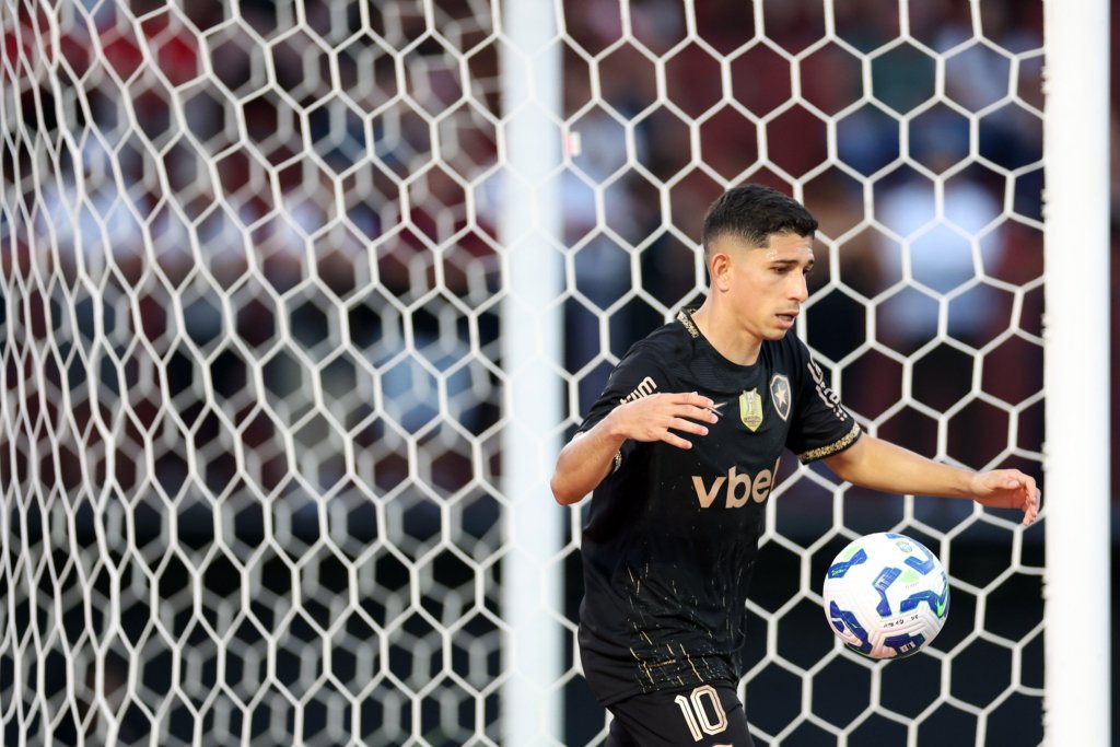 Jefferson Savarino, do Botafogo