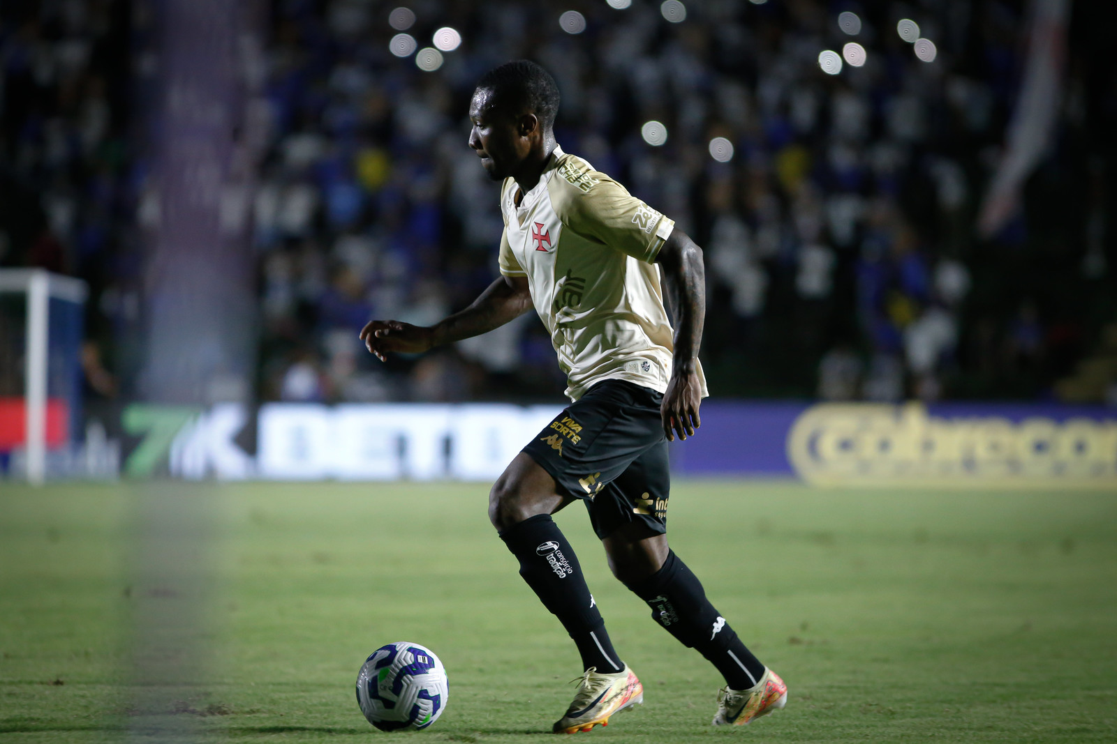 Loide Augusto no time do Vasco