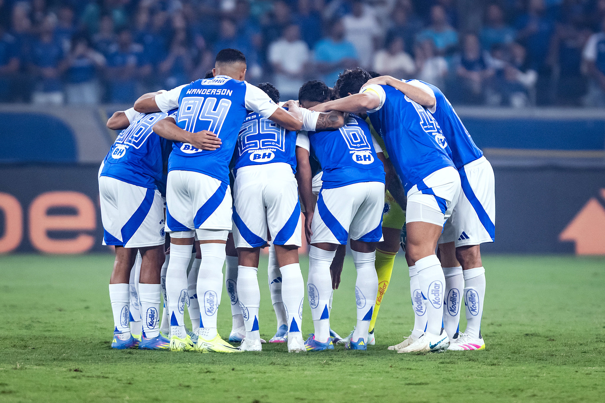 Clássico Cruzeiro x Atlético-MG terá casa cheia no Mineirão