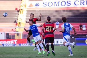 Cruzeiro goleia Sport por 4 x 0, na Ilha do Retiro