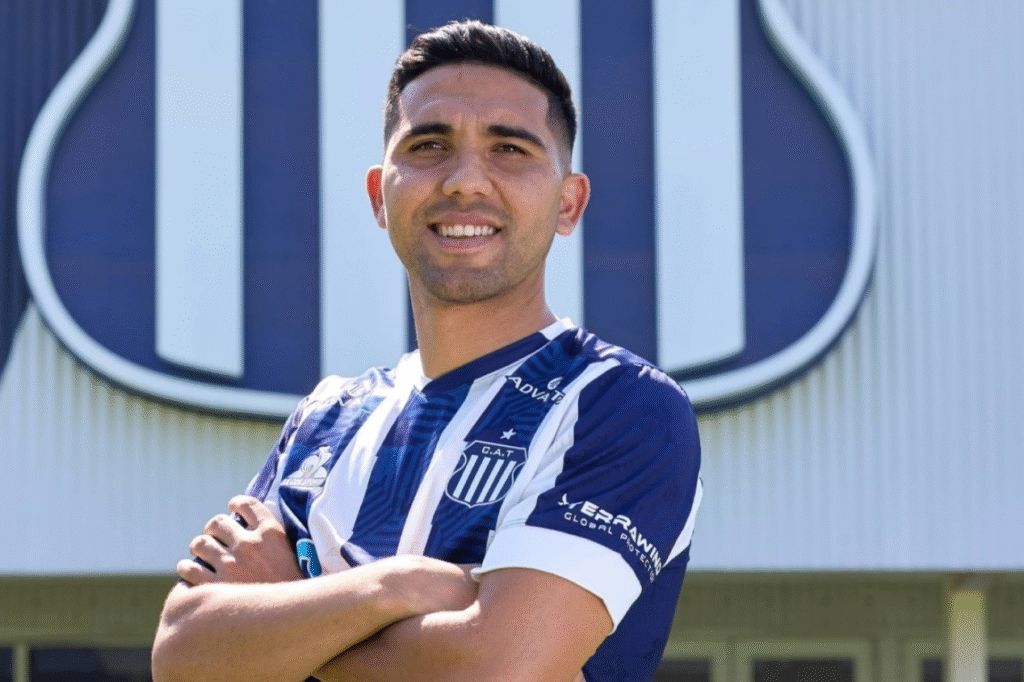 Emanuel Reynoso entra no radar do São Paulo