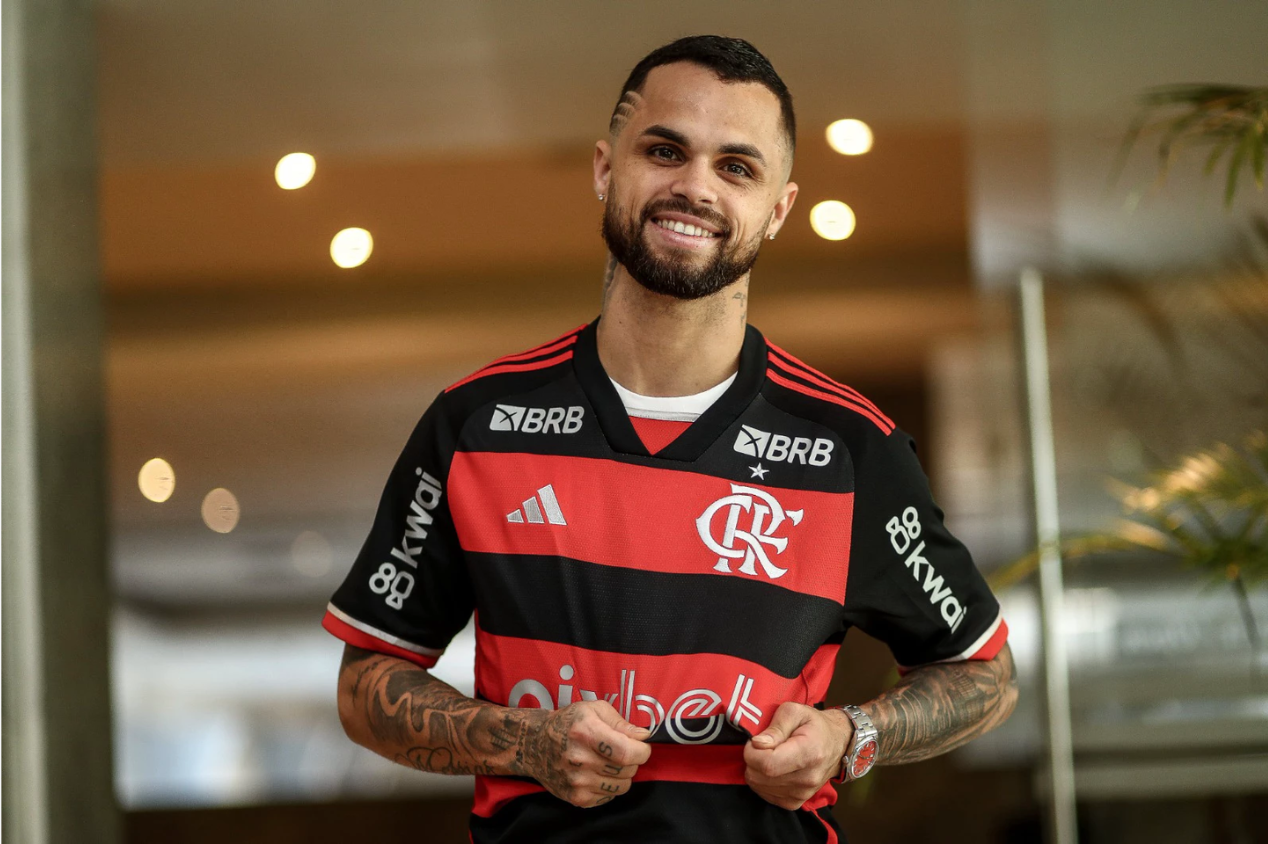 Michael entra no radar do Cruzeiro