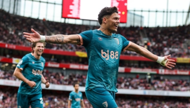 Evanílson celebra gol importante