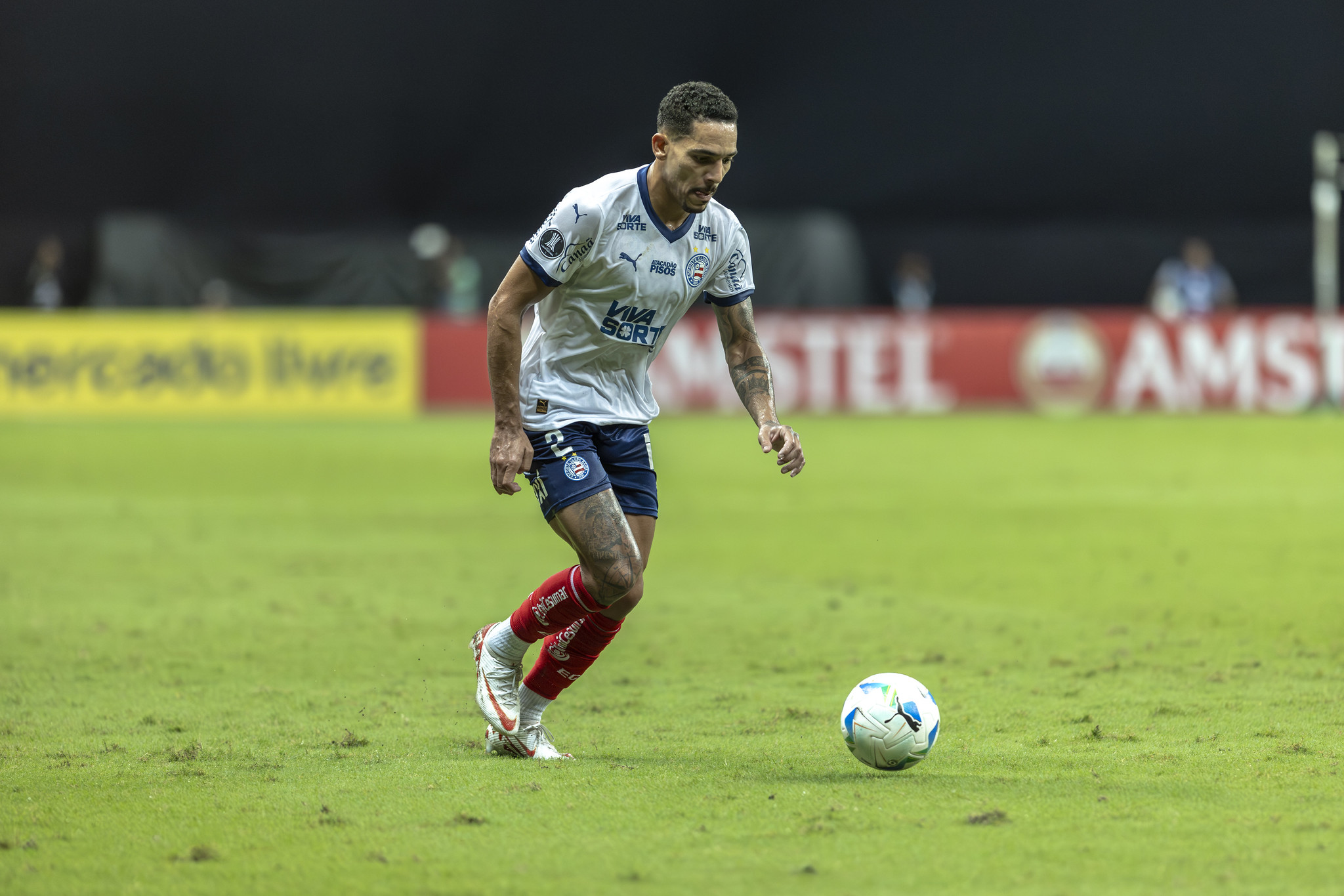 Gilberto, lateral do Bahia