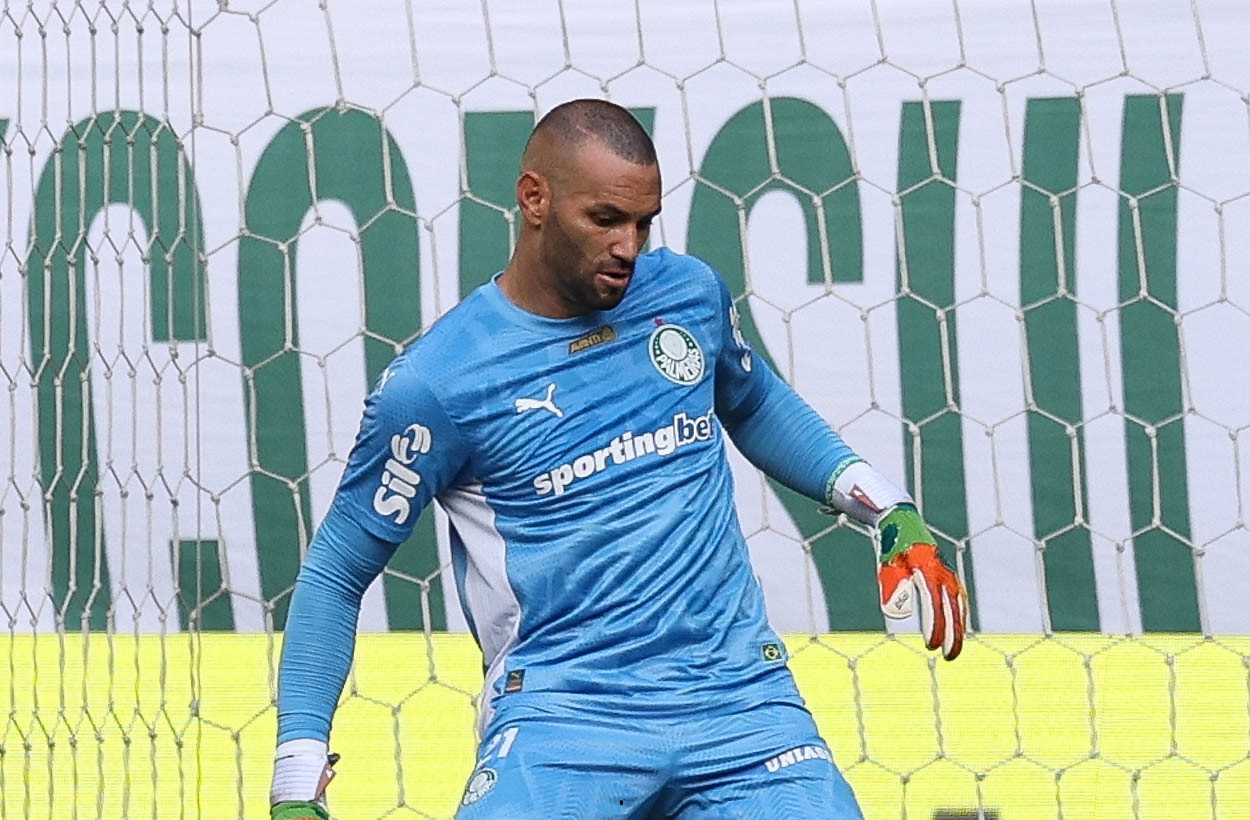 Weverton, do Palmeiras