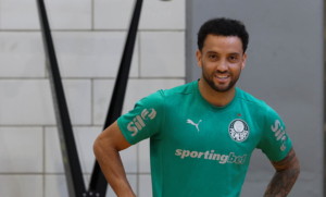 Felipe Anderson não sabe se será titular contra o Botafogo