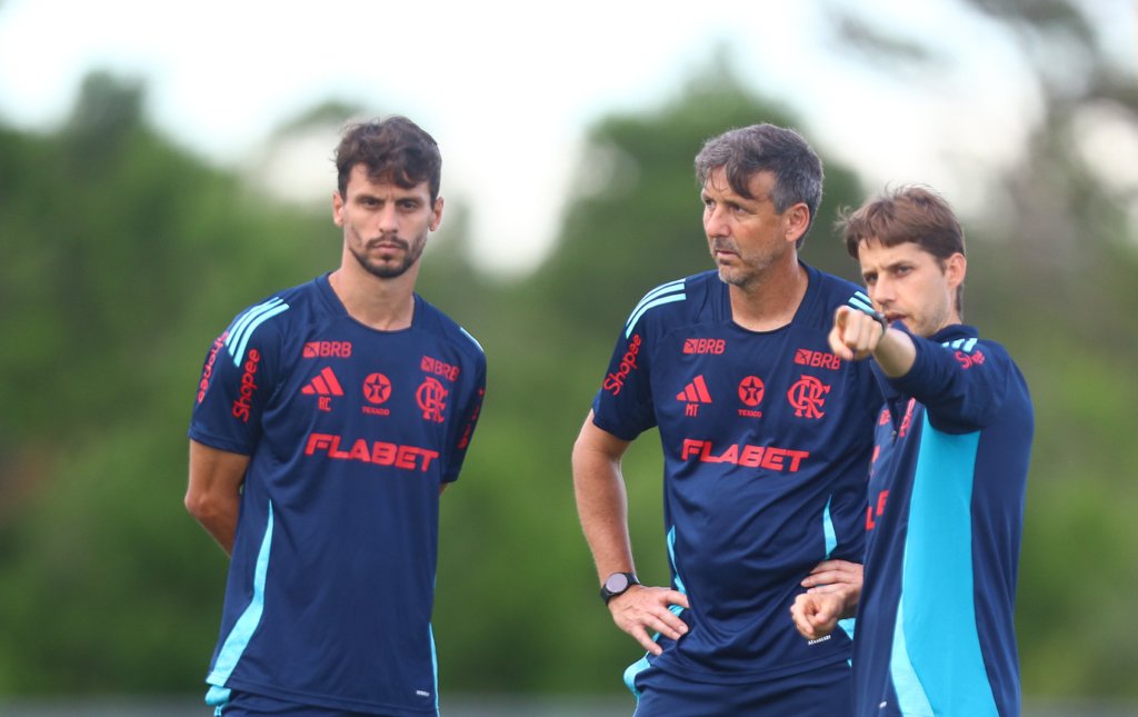 Flamengo pode ter Rodrigo Caio no comando do time sub-20