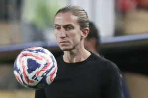 Filipe Luís avalia vitória do Flamengo, estreia de Jorginho, atuação de Pedro e mais