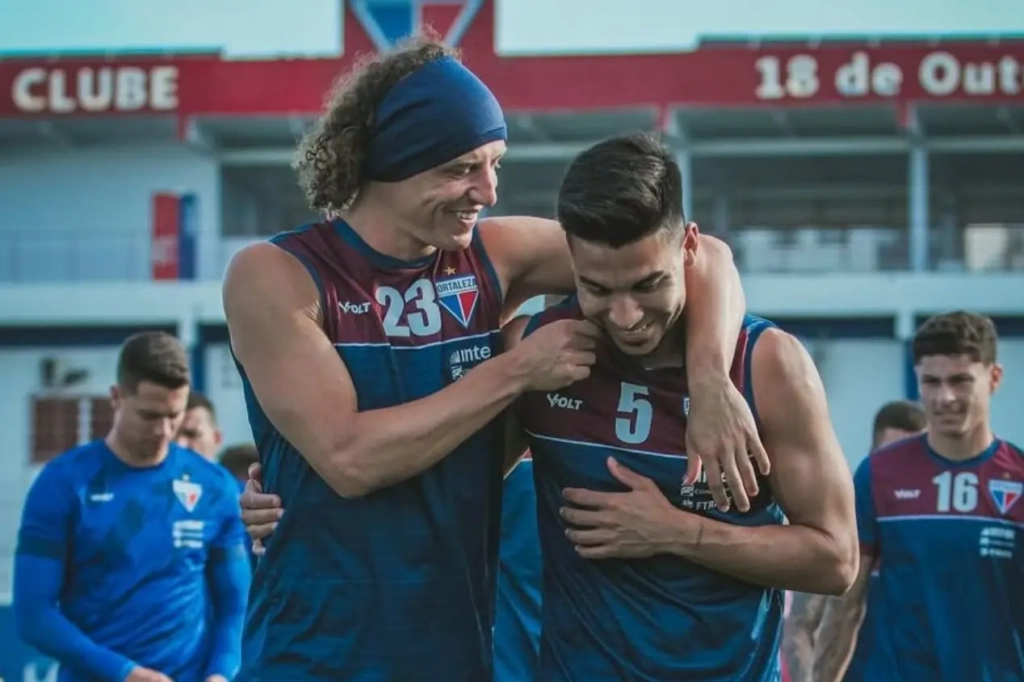 Godoy Cruz atravessa Vélez Sarsfield e acerta a contratação de Pol Fernández, ex-Fortaleza; saiba detalhes