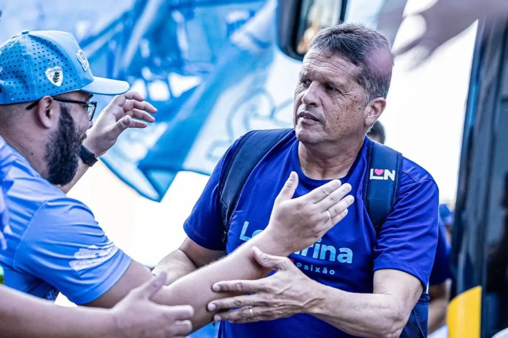 Paysandu acerta a contratação do técnico Claudinei Oliveira; saiba detalhes