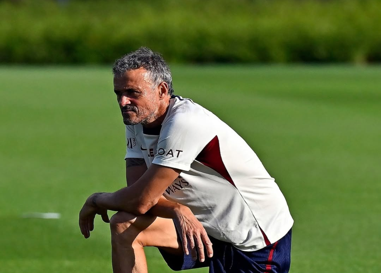 Luís Enrique preocupado com desgaste físico do PSG