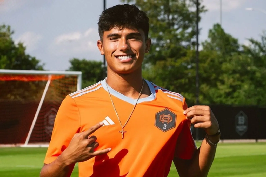 Com multa rescisória milionária, Houston Dynamo assina contrato profissional de joia venezuelana