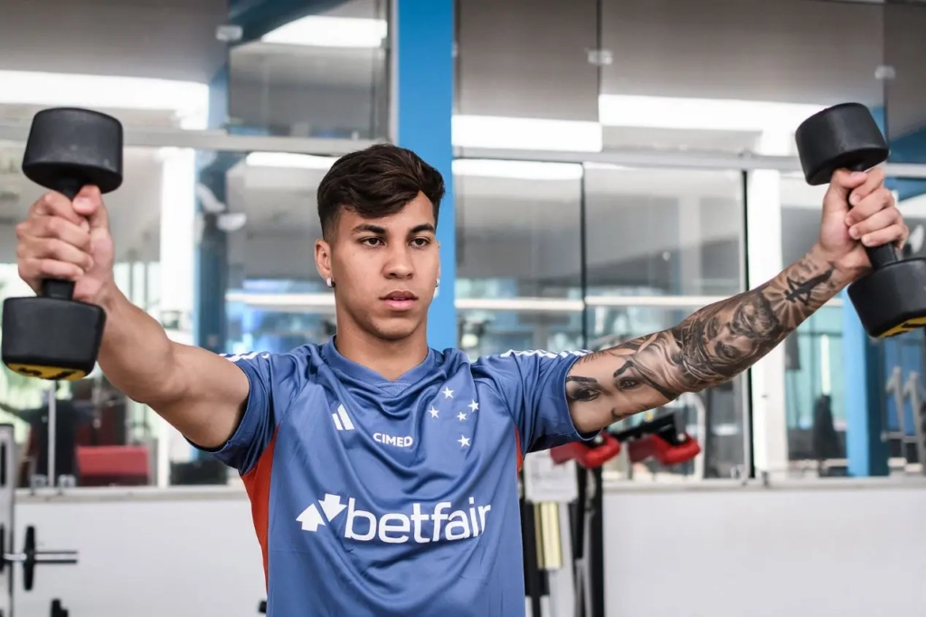 Mundial de Clubes: Bayern de Munique nega ter feito proposta para contratar Kaio Jorge, do Cruzeiro; saiba detalhes