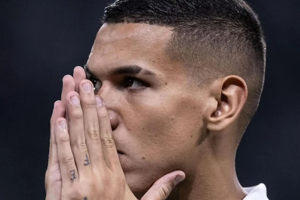 Palmeiras encaminha venda de Kaiky Naves a clube dos Emirados Árabes; saiba valores