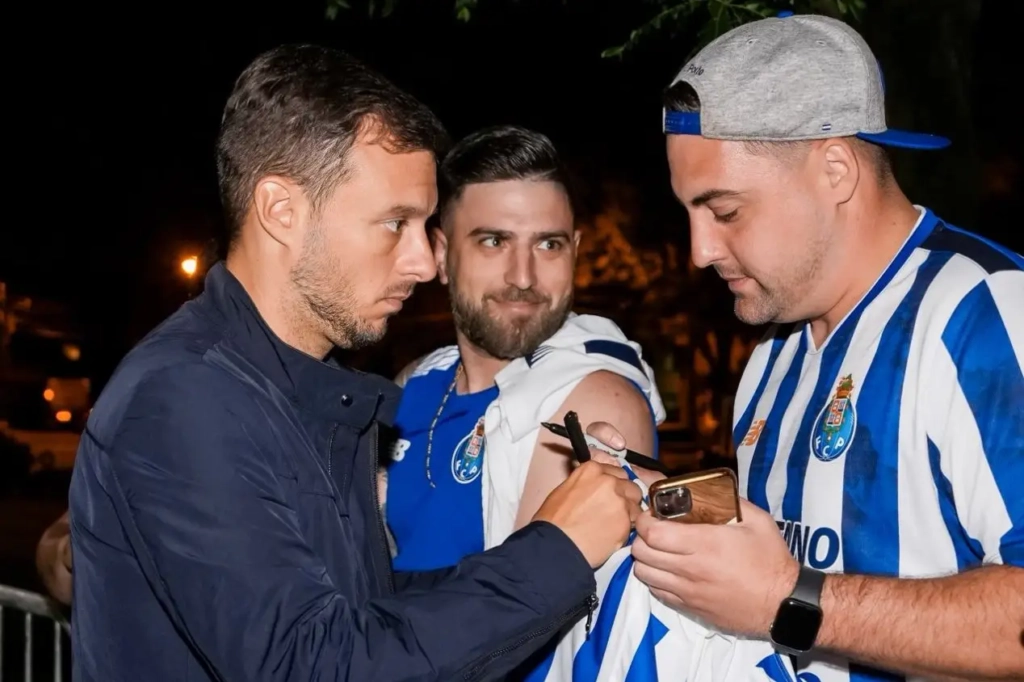 Martín Anselmi vai ser demitido? Entenda situação do treinador no Porto