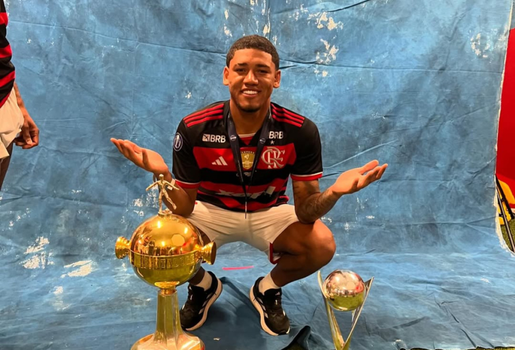 Rayan Lucas entra no radar do Sporting e pode ser liberado pelo Flamengo