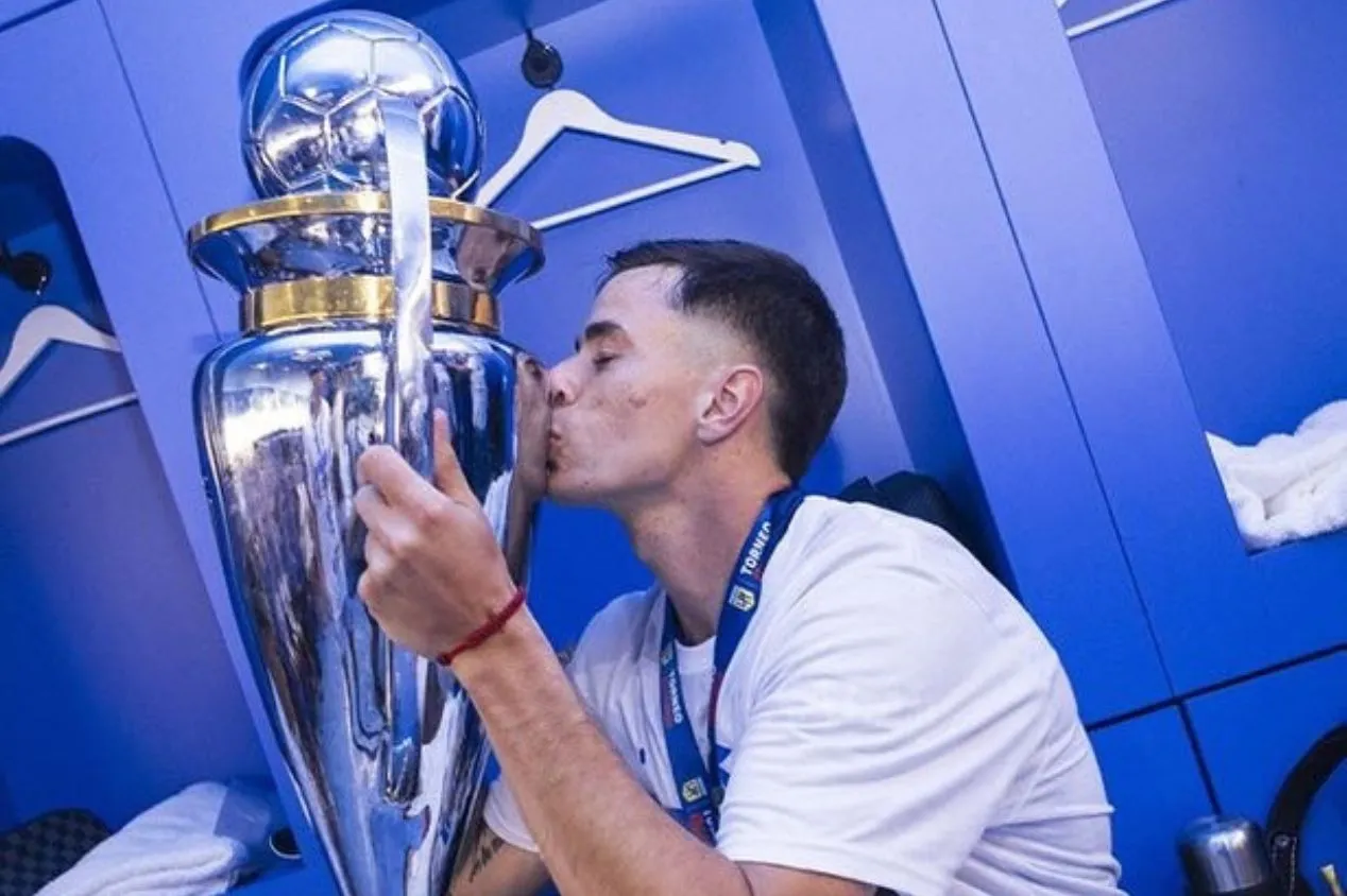 Após renovar com Neymar, Santos abre conversas por zagueiro do Vélez Sarsfield