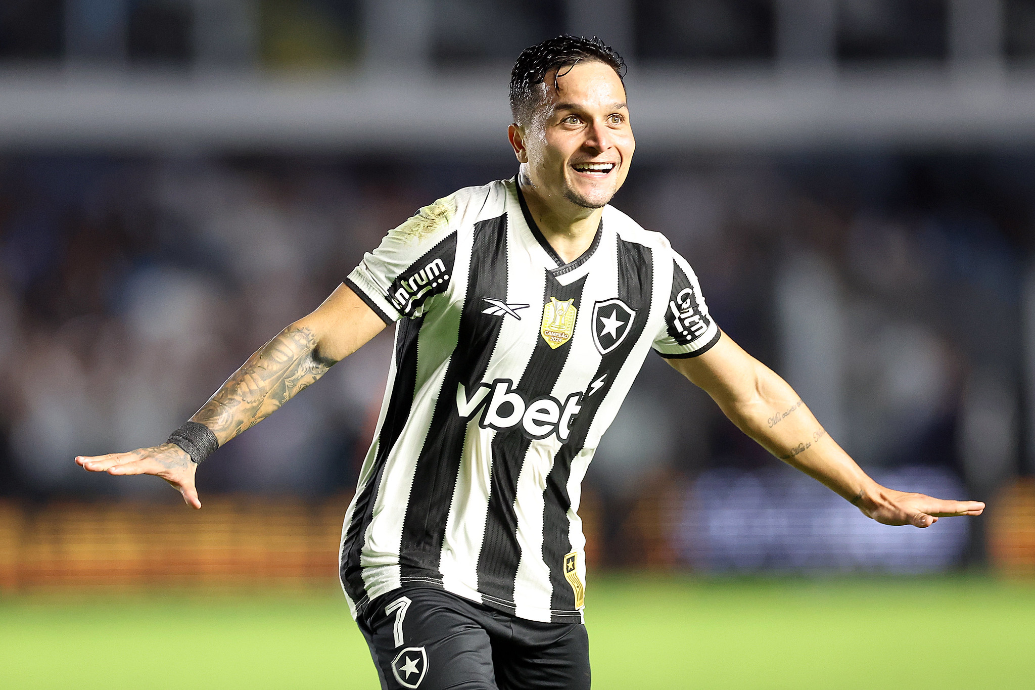 Artur, atacante do Botafogo