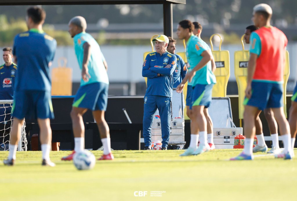 Carlo Ancelotti vai comandar a Seleção Brasileira
