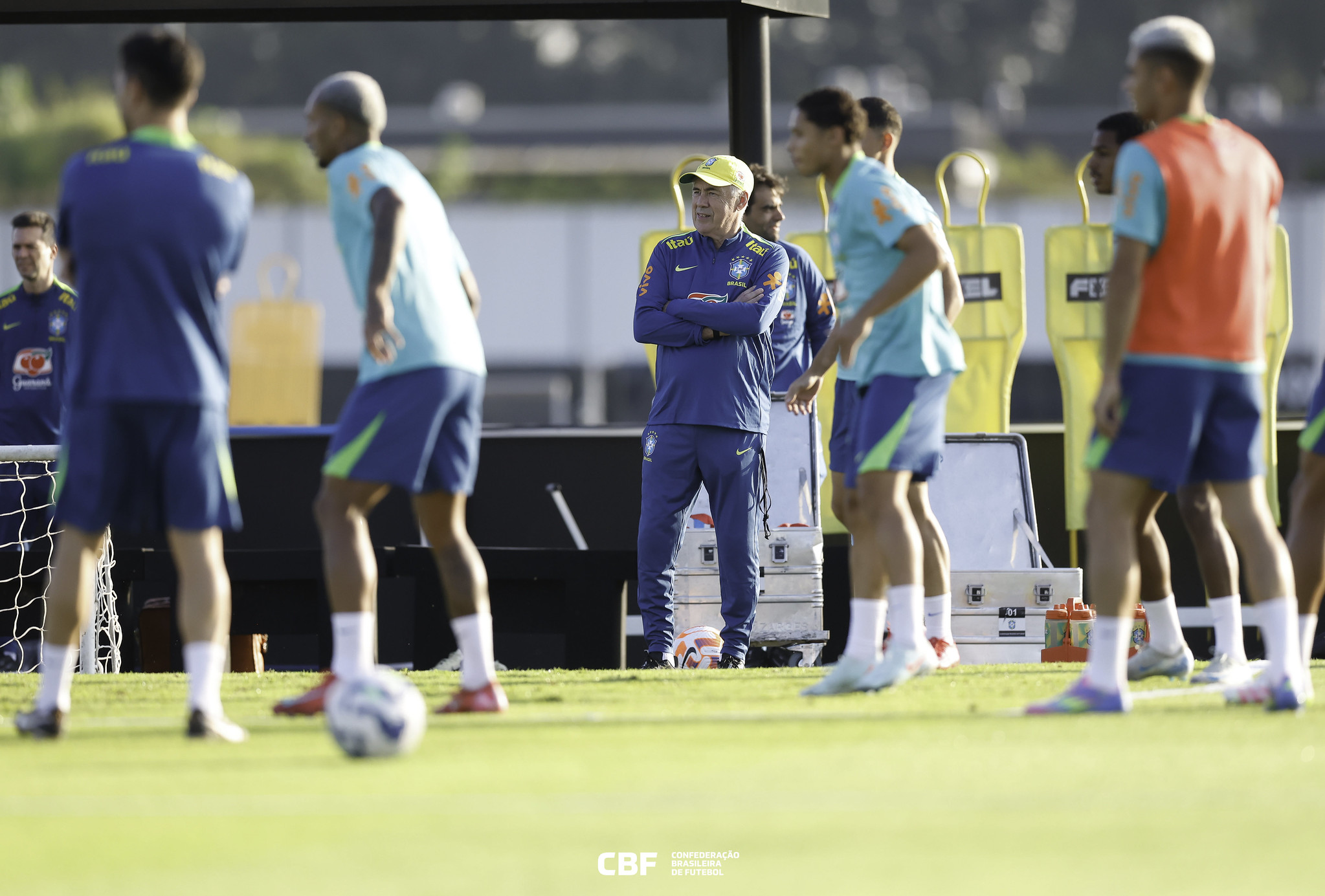 Carlo Ancelotti vai comandar a Seleção Brasileira