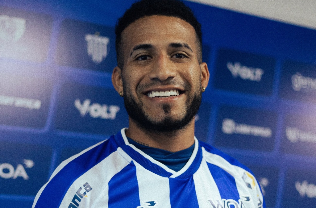 Avaí - Robert Burbano